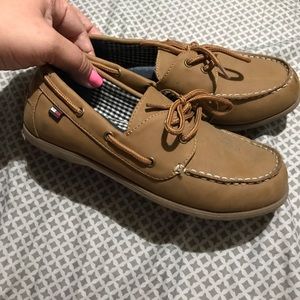 Boat shoes